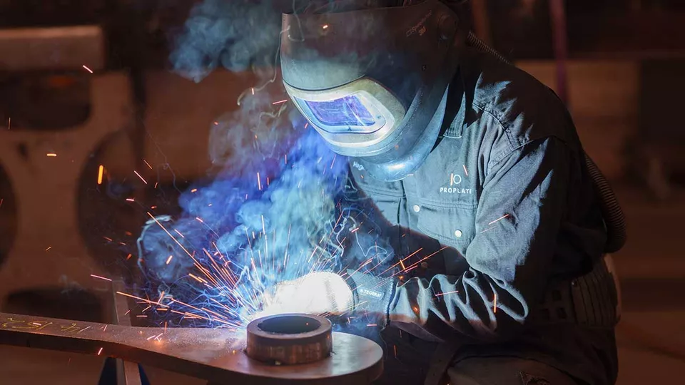 Proplate – Komponenter i pansarstål med precision i varje led Proplate – Komponenter i pansarstål med precision i varje led