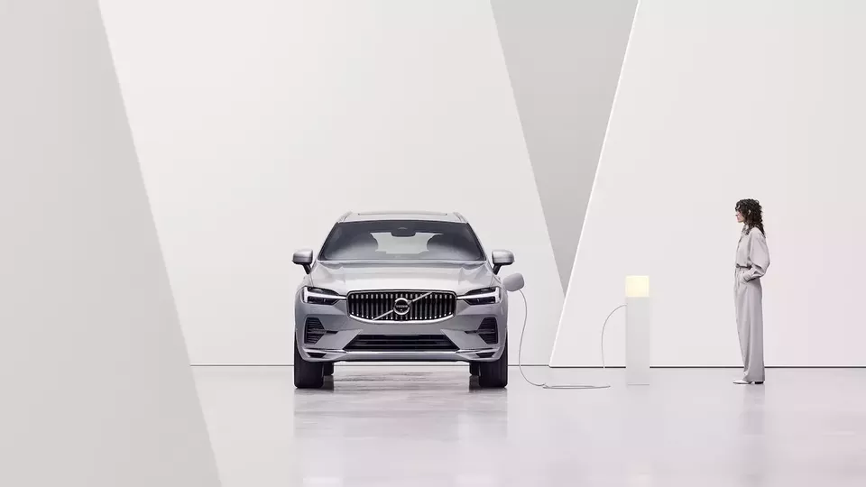 Volvo Cars topp 3 i april