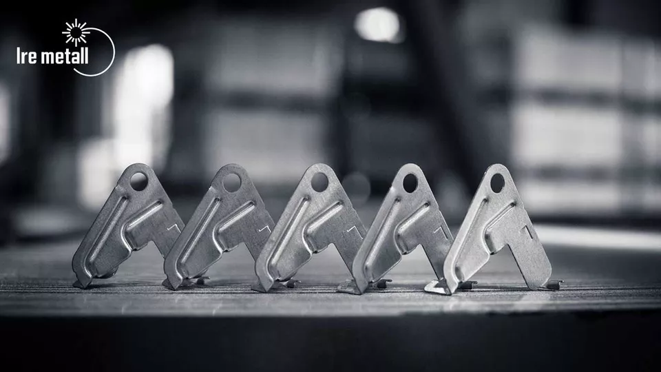IRE Metall - förvandlar plåt till designade produkter IRE Metall - förvandlar plåt till designade produkter