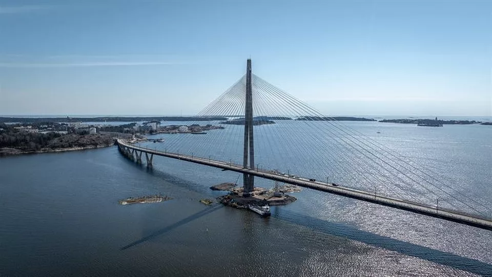 3 000 ton SSAB-stål i ett av Finlands största broprojekt 3 000 ton SSAB-stål i ett av Finlands största broprojekt