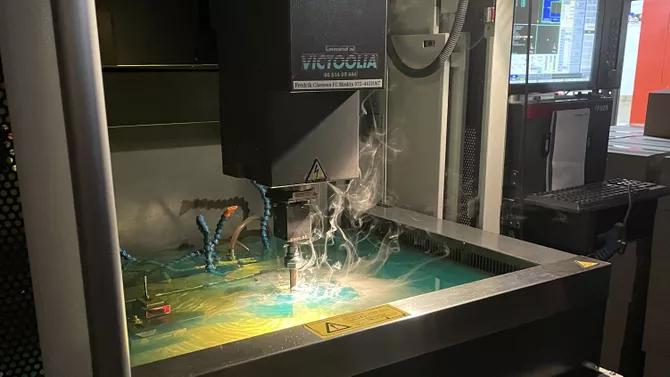 Mora Press & Form AB - en tillverkningspartner för försvarsindustrin