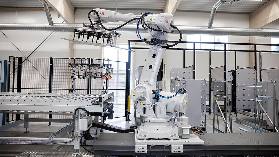Skräddarsydd automation för framtidens försvar Skräddarsydd automation för framtidens försvar