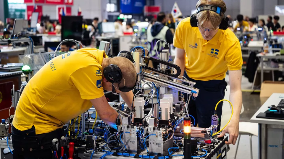 Unga talanger visar vägen för framtidens svenska industri Unga talanger visar vägen för framtidens svenska industri